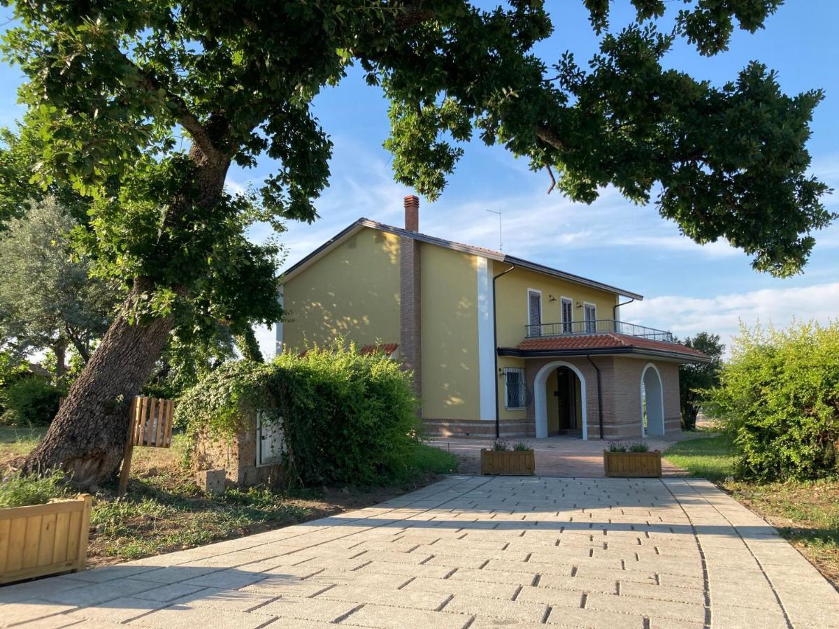 Agriturismo Tenuta Della Madama Venticano Exterior foto